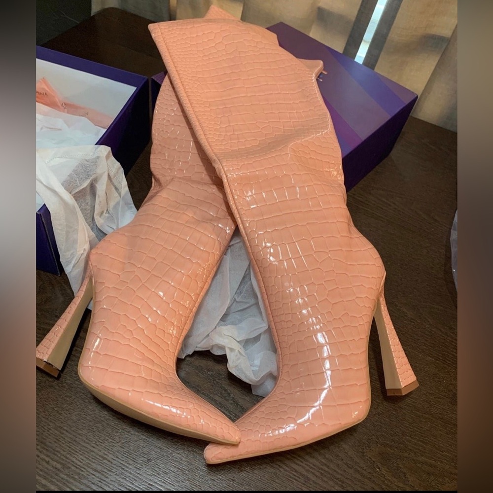 Women’s boots
